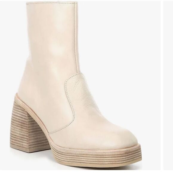 NWT Free People Ruby Platform Boot